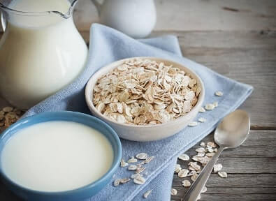 Oatmeal for smooth skin